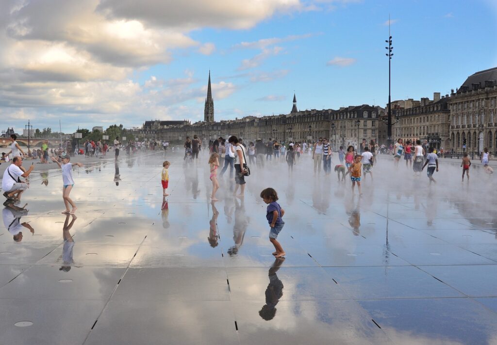 Water mirror of Bordeaux. Travel here for some great pics!